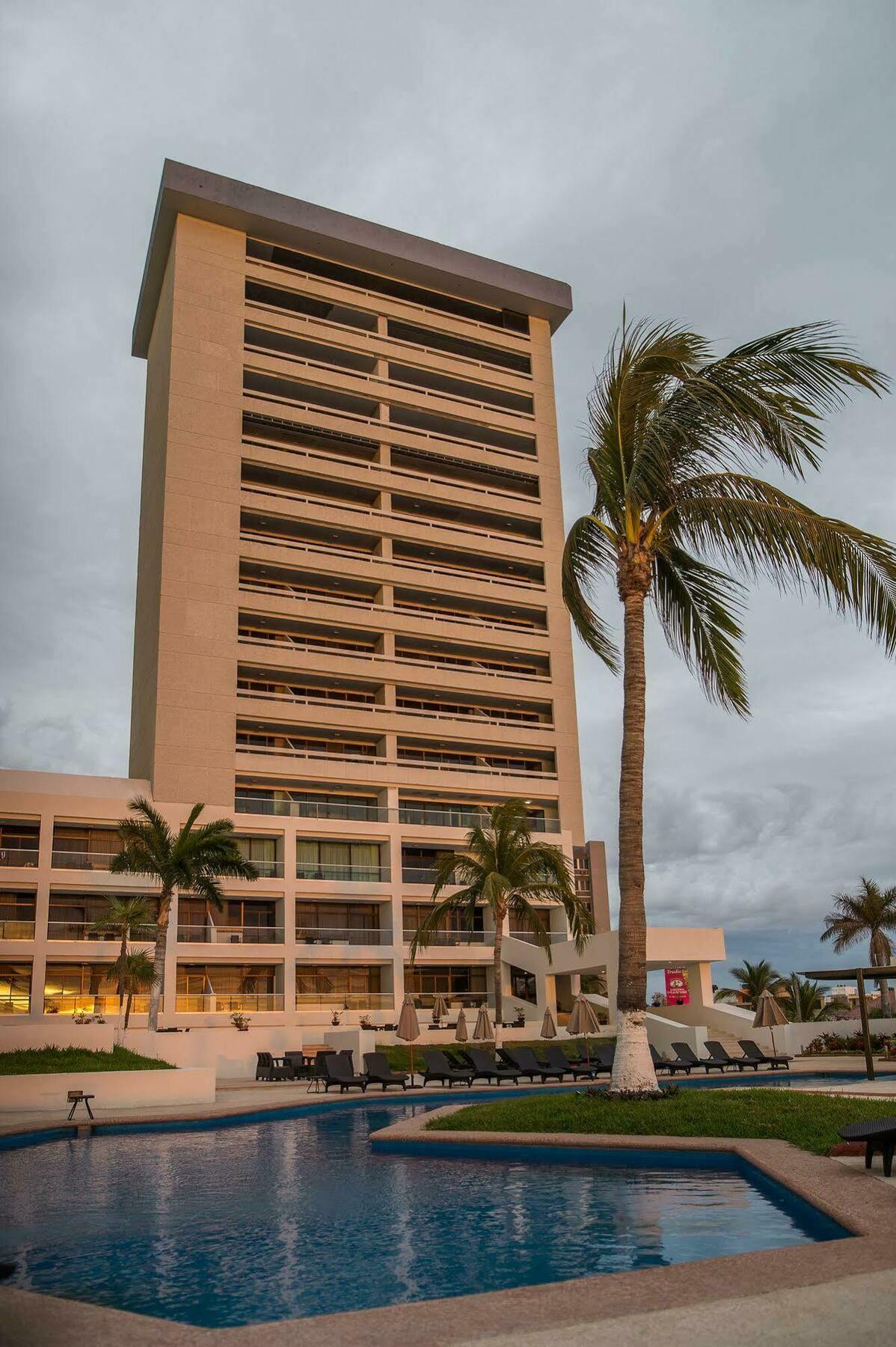Ocean View Beach Hotel Mazatlán Esterno foto